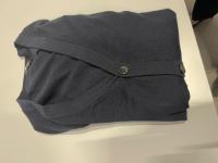 BLUE CARDIGAN BRAND UNIQLO 